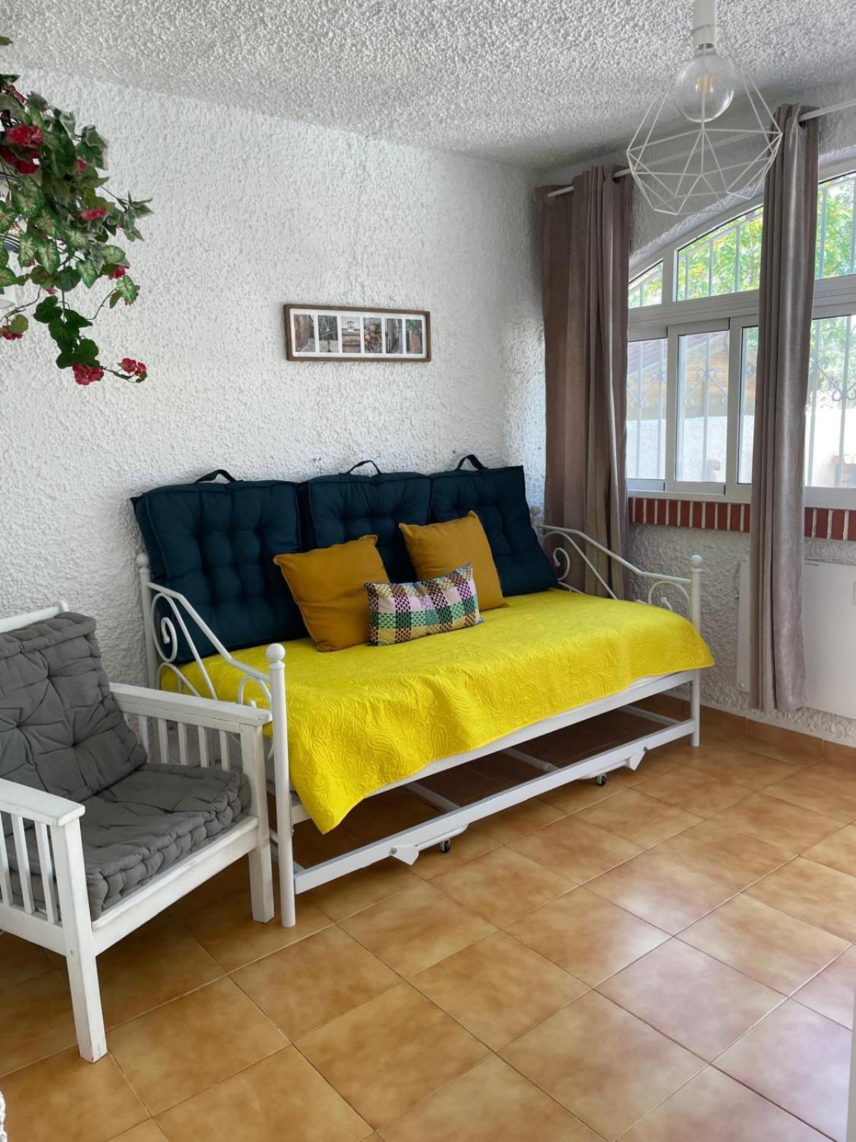 Villa Mare - 2 Beds With Balcony, Patio And Pool And Direct Park Access Murcía Exteriér fotografie