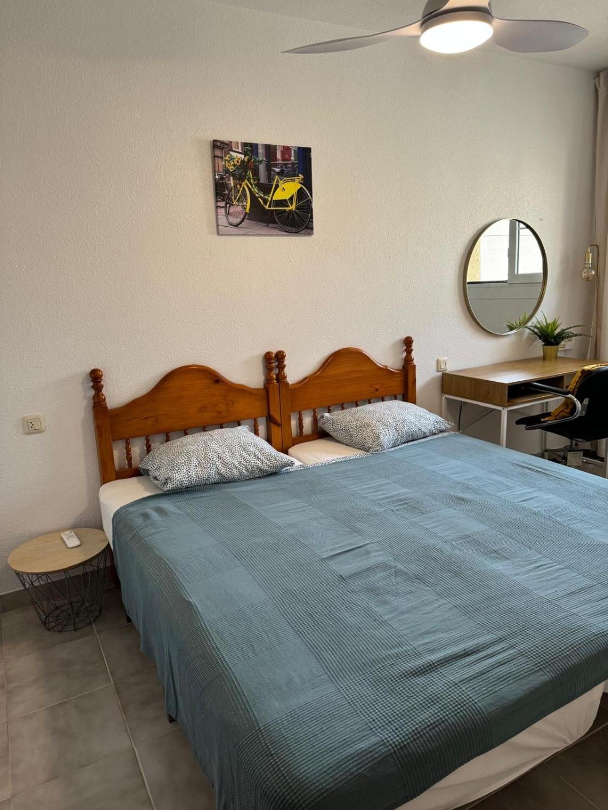 Villa Mare - 2 Beds With Balcony, Patio And Pool And Direct Park Access Murcía Exteriér fotografie