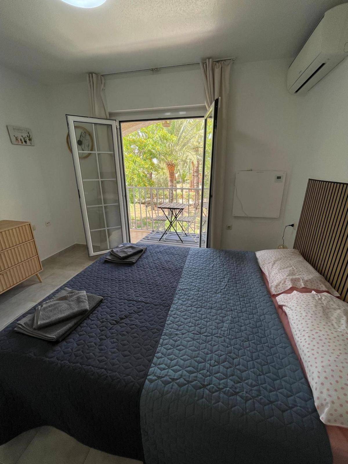 Villa Mare - 2 Beds With Balcony, Patio And Pool And Direct Park Access Murcía Exteriér fotografie